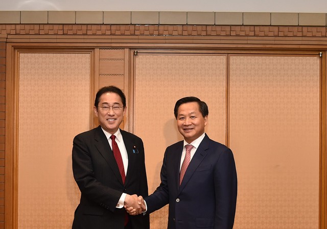 Vietnam, Japan continue to expand comprehensive strategic relations